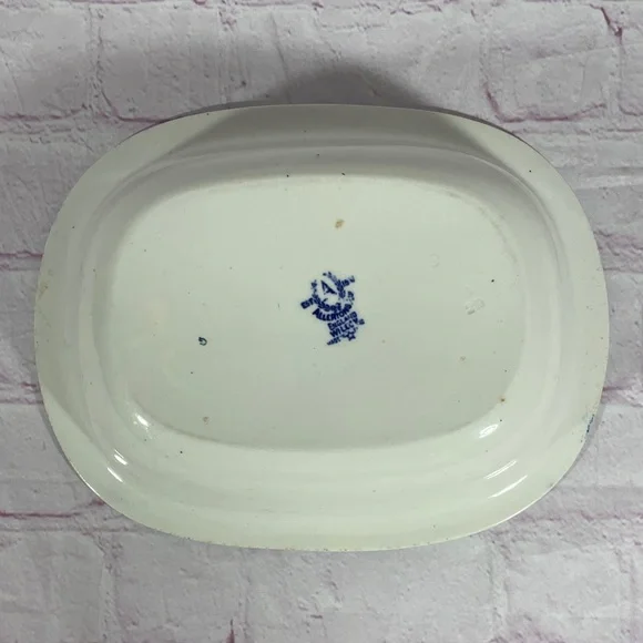 Vintage Allerton’s Blue Willow Oval Serving Bowl - Picture 8 of 10